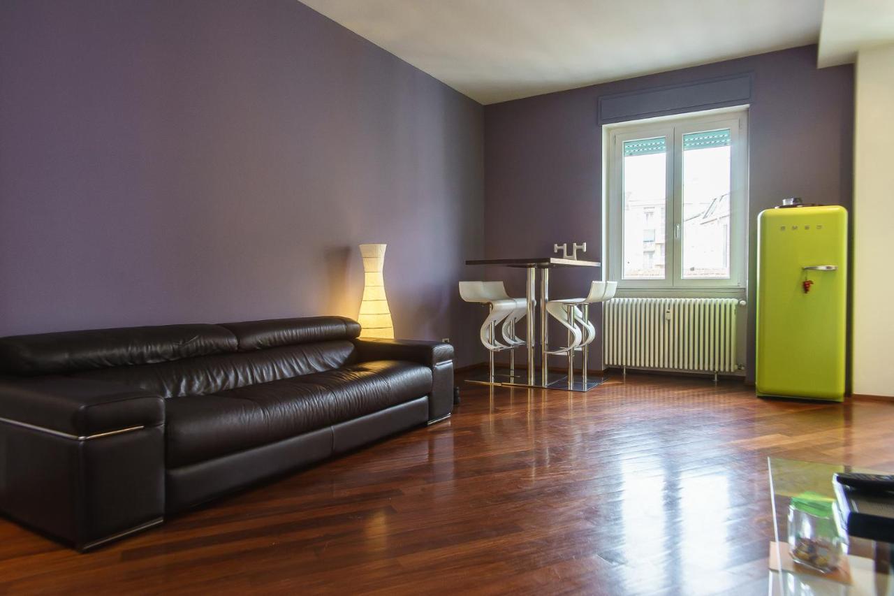 Primopiano - Orombelli Lägenhet Milano Exteriör bild